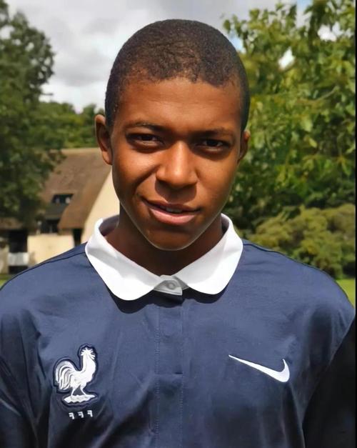 Jun斯卡纳迷路昏头 Wx卡莎肆意开飞收割 Wx队首局击败LangX队